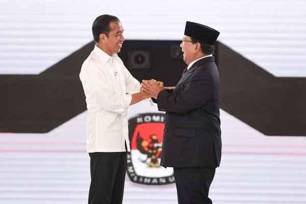 'Jokowi & Prabowo Harus Perdebatkan Isu Pajak'