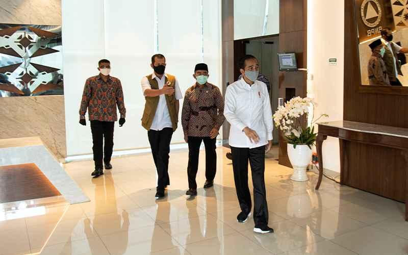 9 Sektor Usaha Mulai Dibuka, Jokowi: Hati-hati dan Bertahap